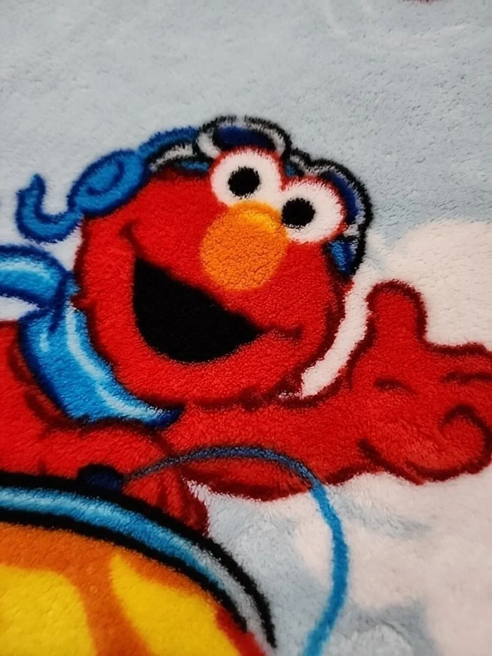 Sesame Street Elmo Cookie Monster Fleece Throw Blanket Flying Airplanes 28
